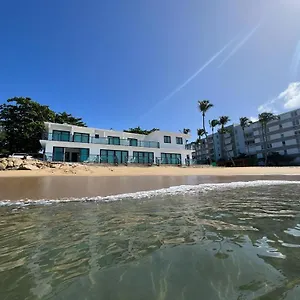  Guest house 1 Corcega Beachfront